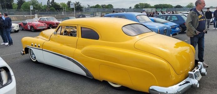 A lire ce texte : Un musée de l’automobile à ciel ouvert : Comment ces passionnés veulent faire vivre le circuit d’Albi sans faire de bruit