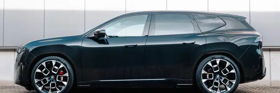 La BMW iX3 50 xDrive avec H&R Tieferlegungsfedern!